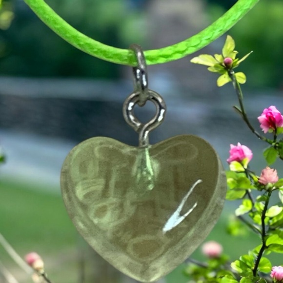 Acrylic Green Heart Necklace With Green 16” Cord & 2” Ext Heart & Love - Picture 2 of 4